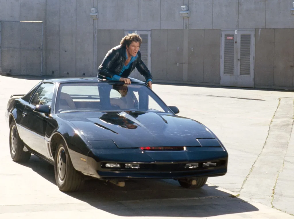 210116150915 david hasselhoff kitt car restricted 10 Bästa Filmbilarna