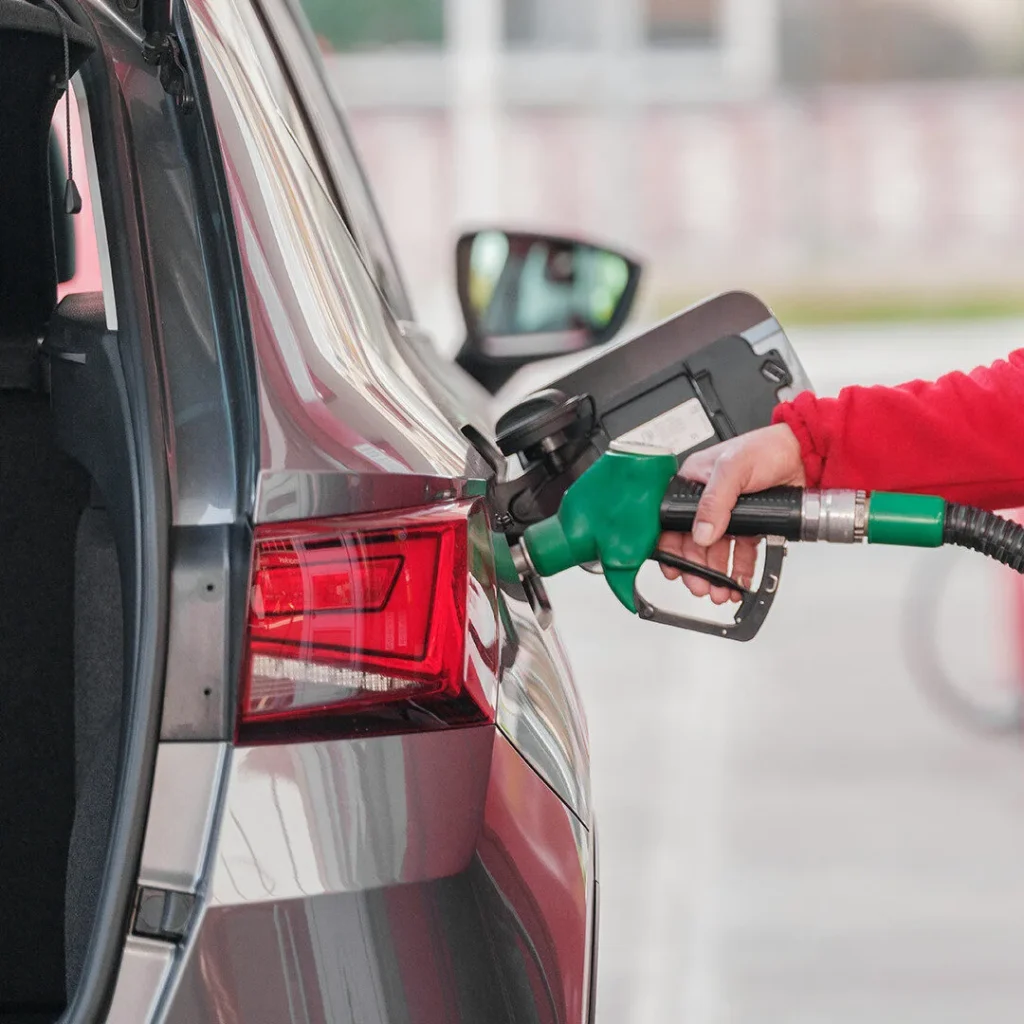 1000 SEK per month full tank What do you get for 1000 SEK per month?
